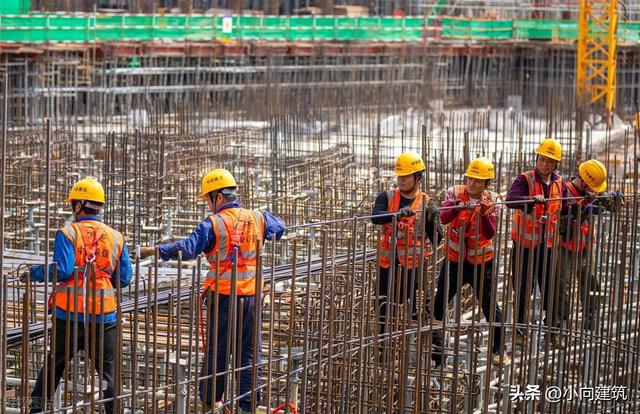建筑行业现在已经触底了吗？大概多久能破冰？破冰的要素有哪些？